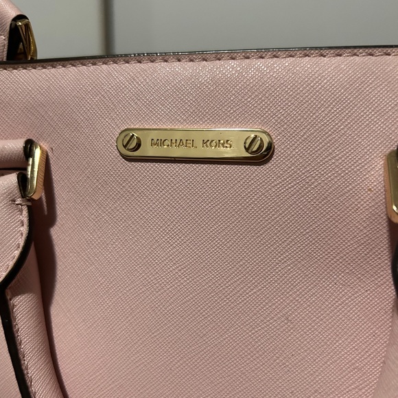 Michael Kors pink crossbody purse - Picture 8 of 10